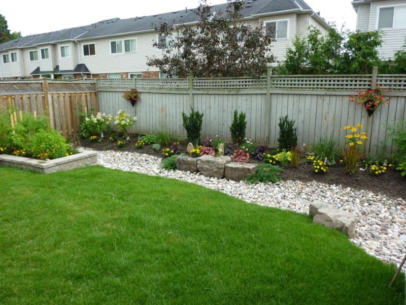 backyard-landscaping-pickering