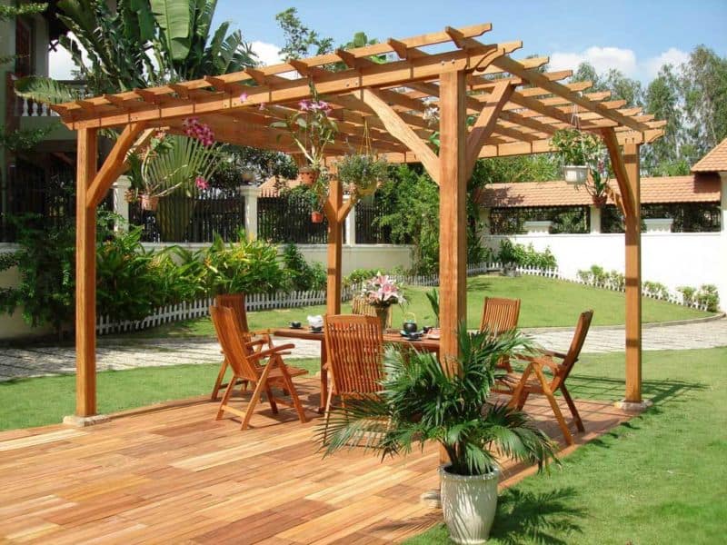 derevyannaya-pergola