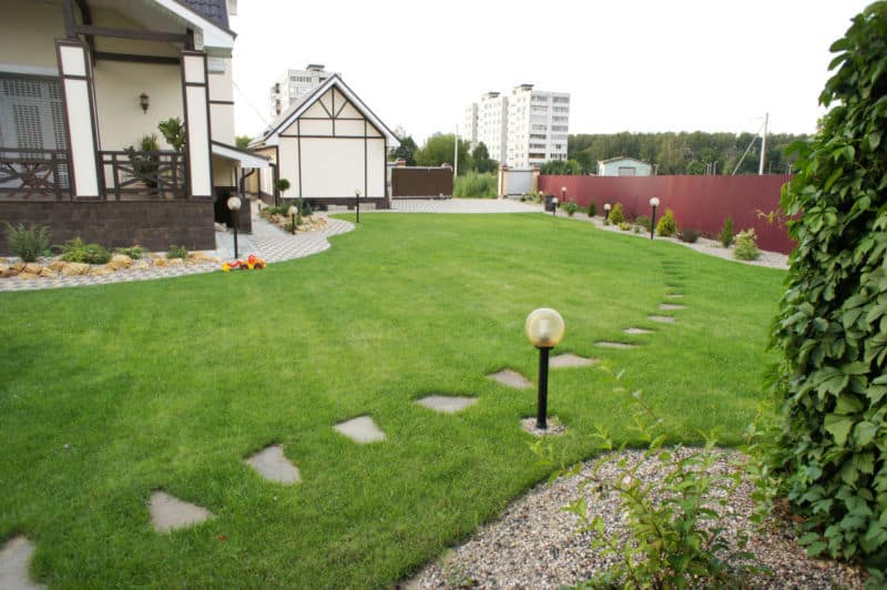 How to make a lawn