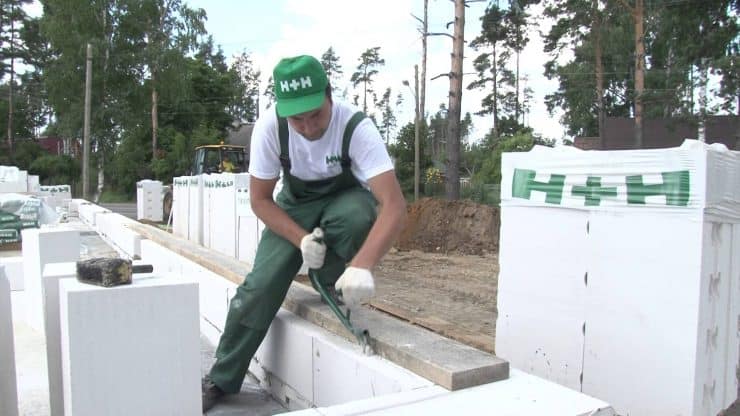 Стены из газобетона: особенности постройки домов и их изоляции (72 фото + видео)