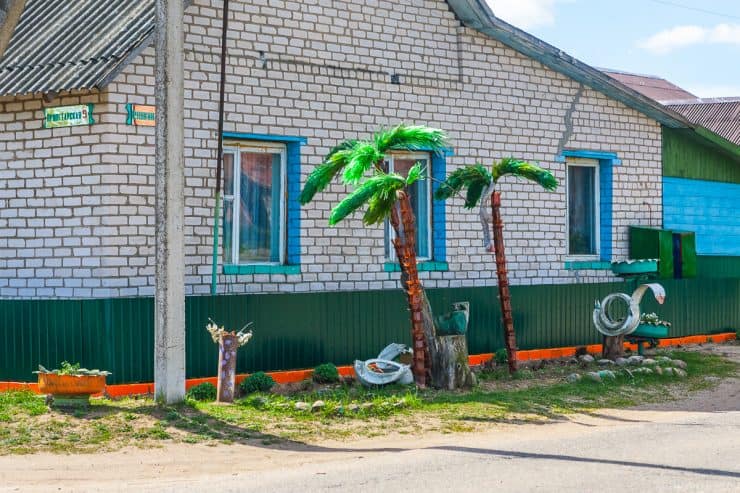 Пальма из бутылок - как сделать стильное украшение из пластиковой тары (67 фото + видео)