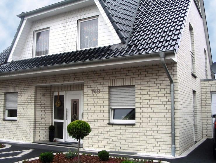 Отделка фасада дома: лучшие технологии и материалы. Дизайнерские идеи (57 фото)