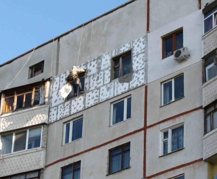 Утепление стен дома: основные правила и варианты для разных климатических условий (58 фото-идей)