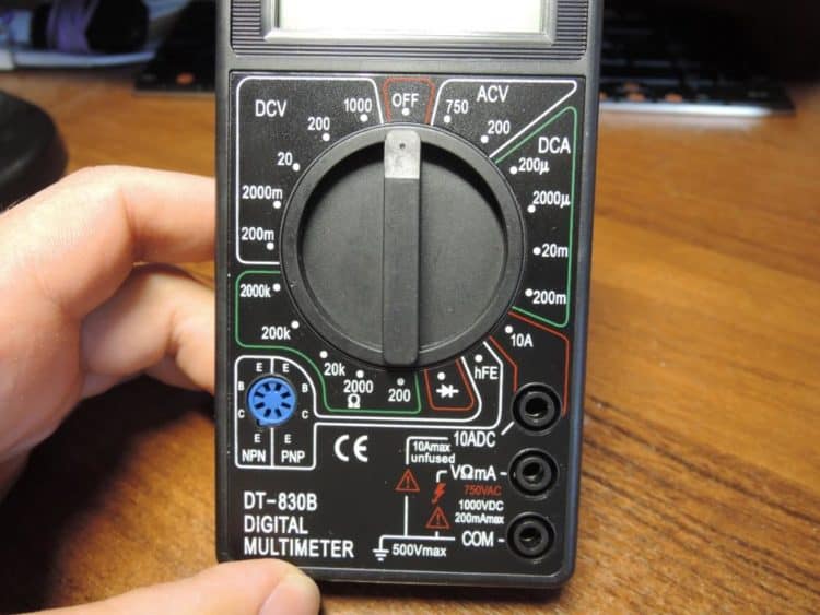 DT-830B (4)