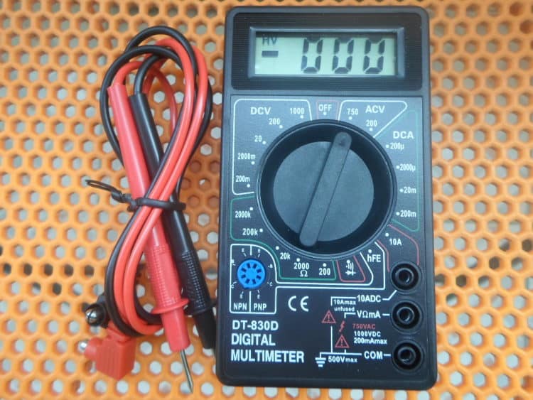 DT-830B (8)