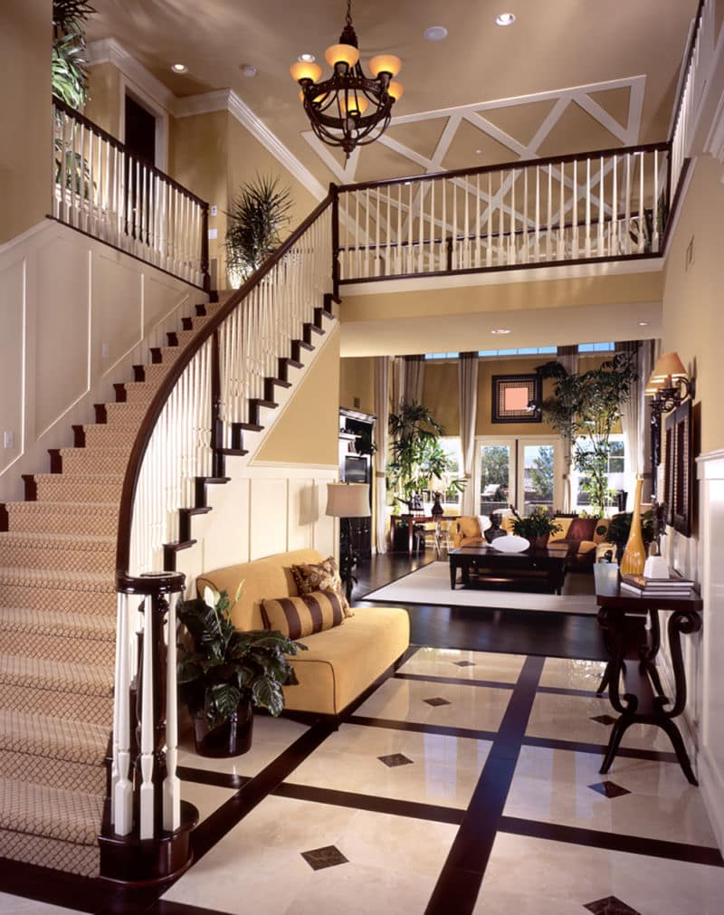 20-unique-foyers