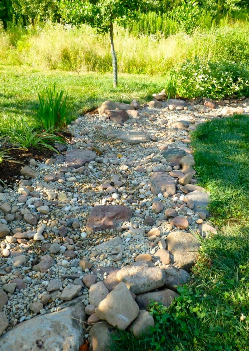 garden-dry-creek-bed-20