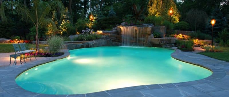 crystal-clear-fiberglass-pool-canada