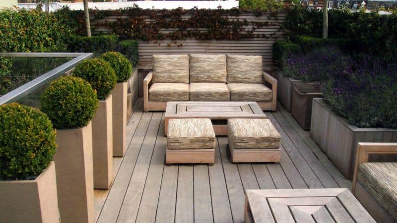 lookathome-ru_garden_small-privat-courtyard-1