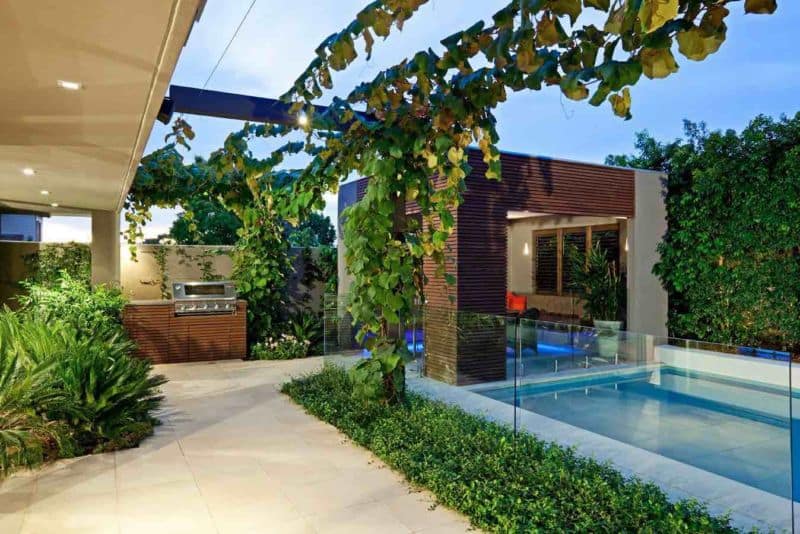 small-backyard-ideas