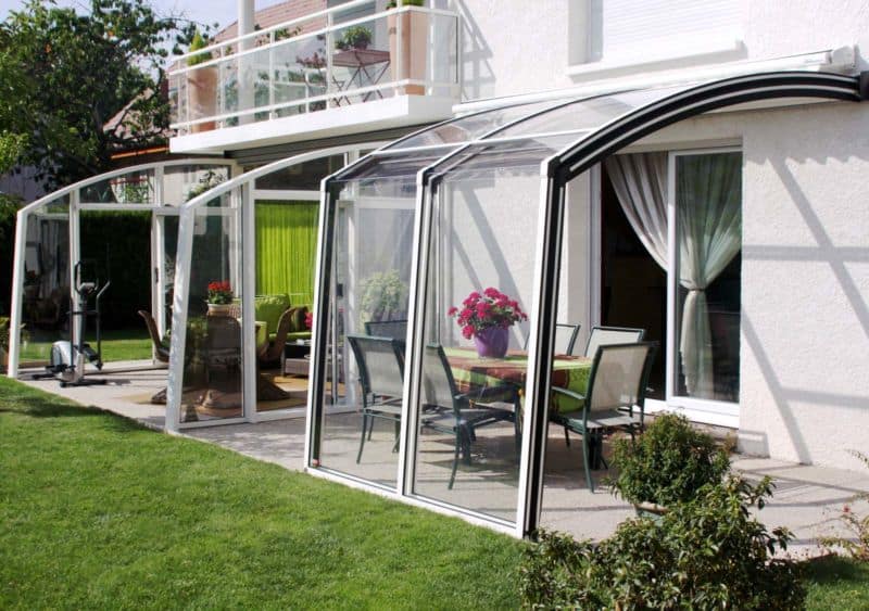 pavilon-dlya-terras-corso-belyii