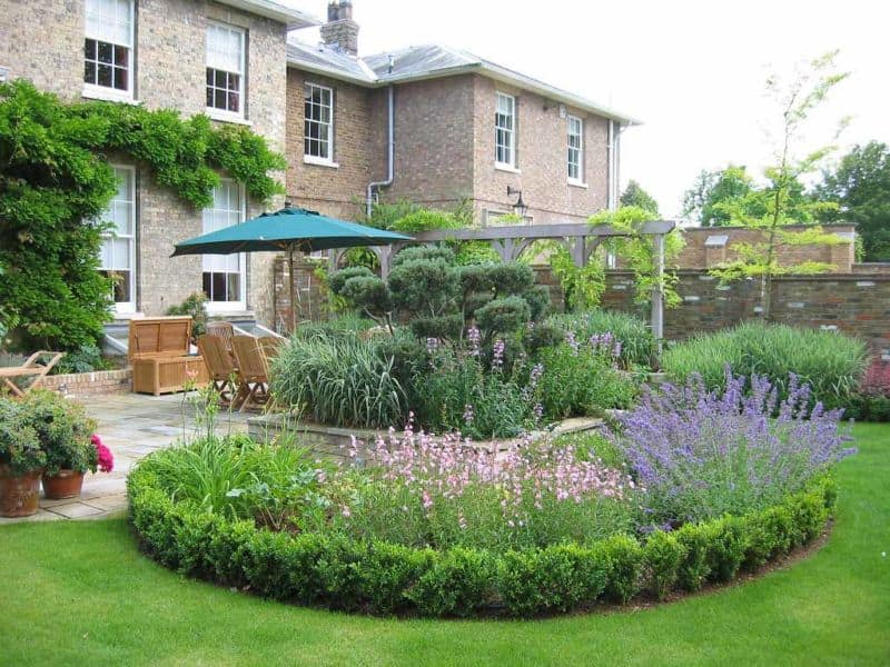 front-yard-english-flower-garden-landscaping-images