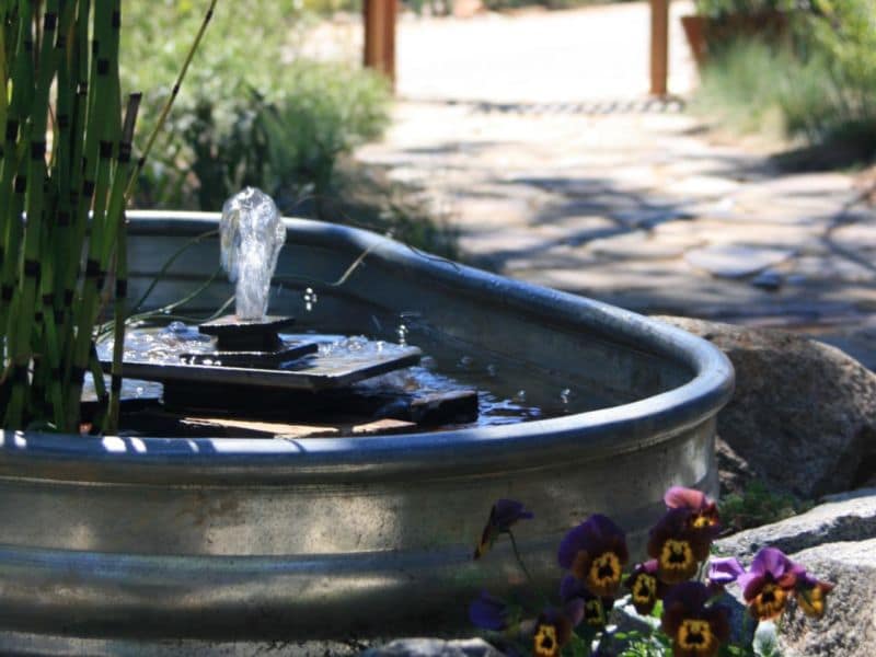 dp_fairchild-steel-trough_s4x3-jpg-rend-hgtvcom-1280-960